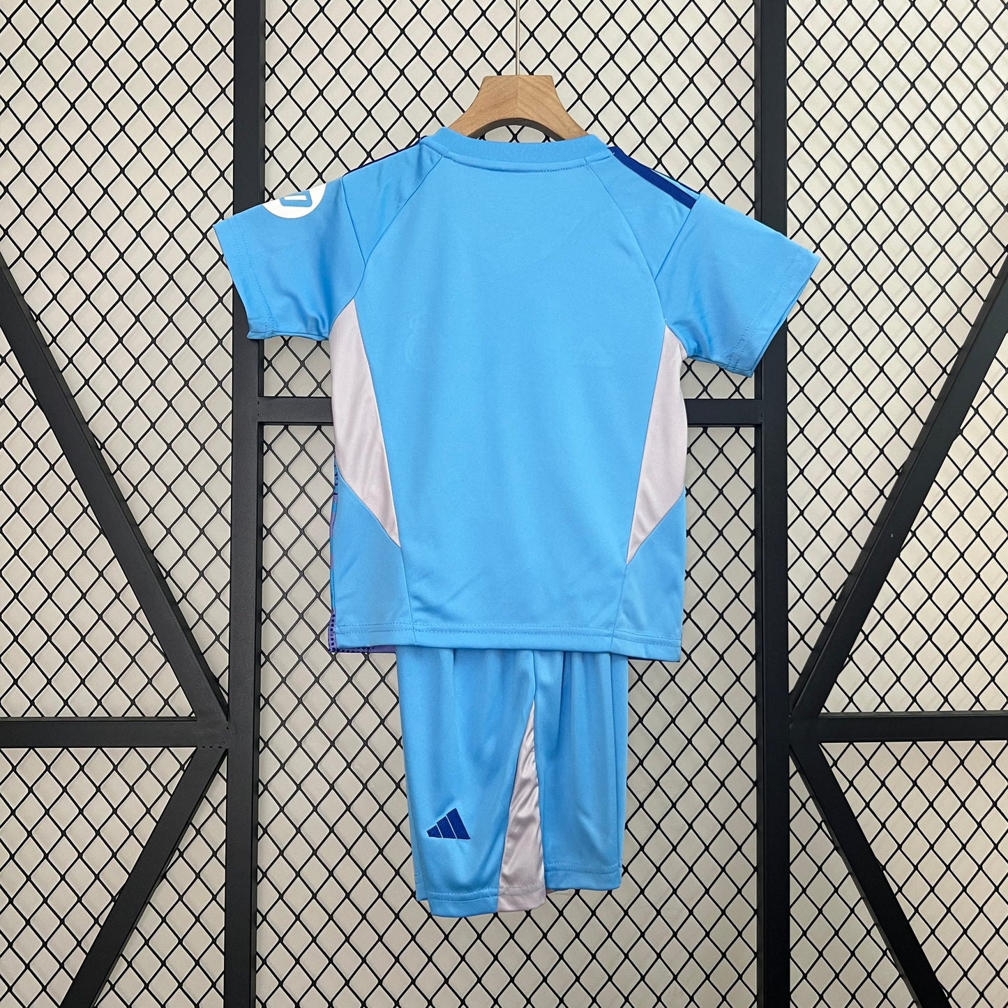 24/25 Kids Real Madrid Kit