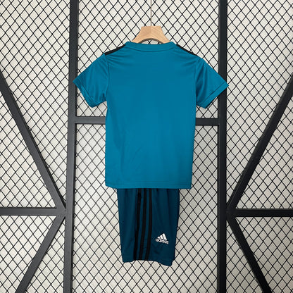 24/25 Kids Real Madrid Home Size Kit