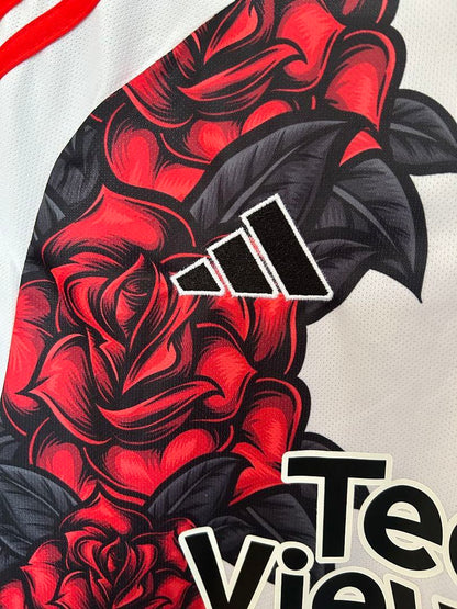 Manchester United “Old Trafford Bloom” Special Kit