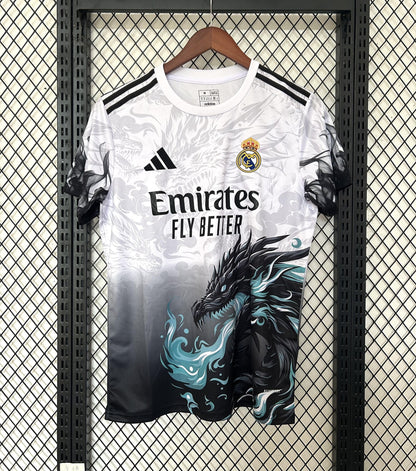 Real Madrid "Legendary" special kit