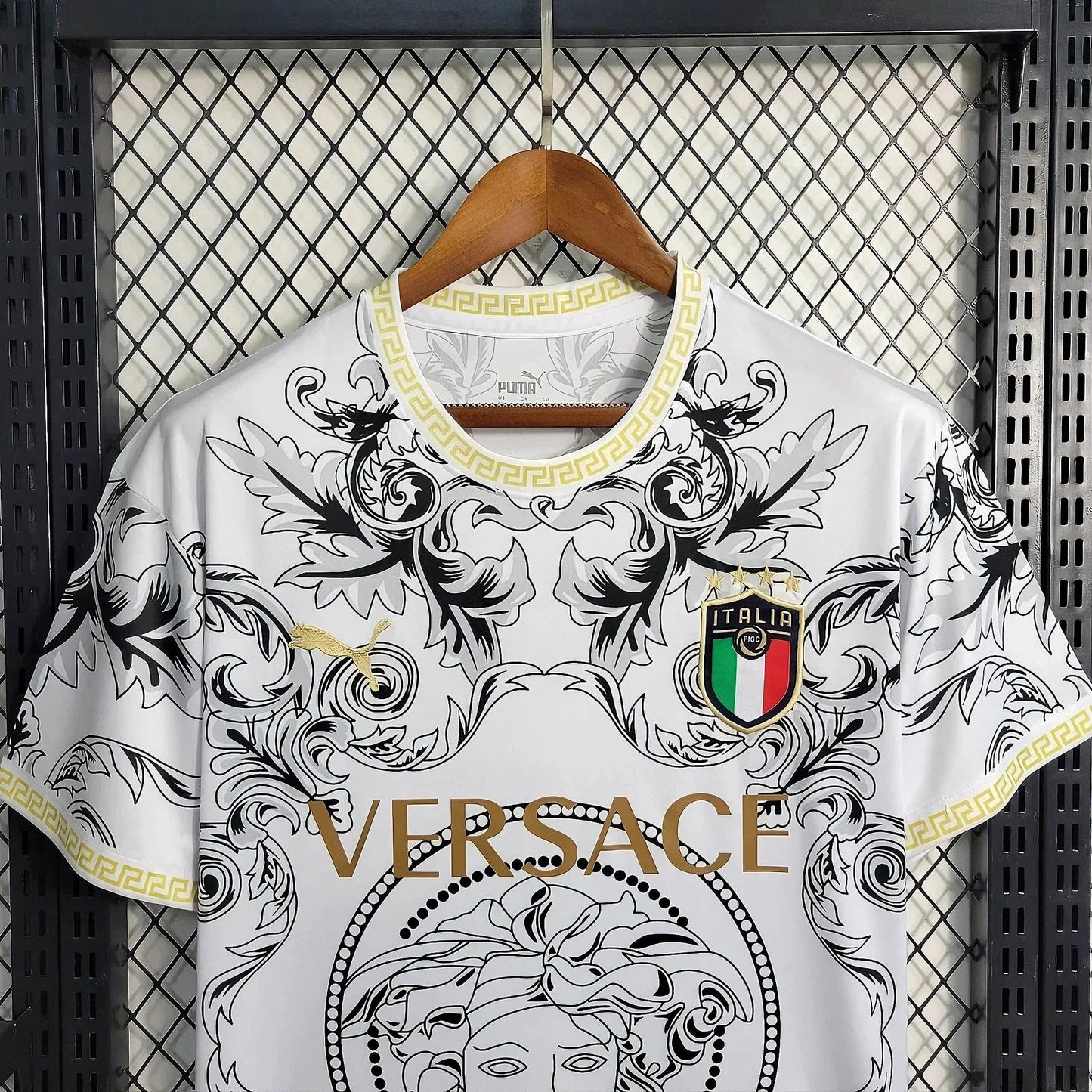 Italy "White Versace" Special Kit Goalframe Store